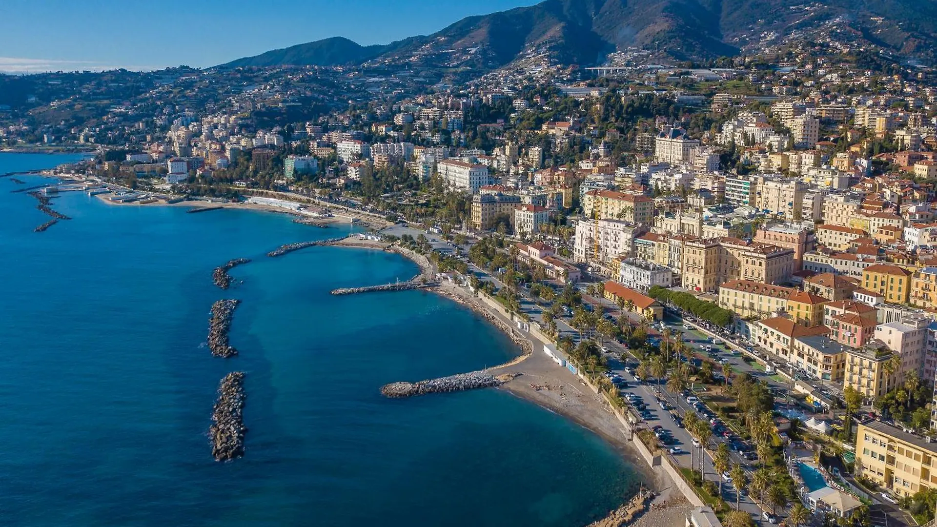 Jolie Sur La Mer - Petit Studio - Happy Rentals Sanremo