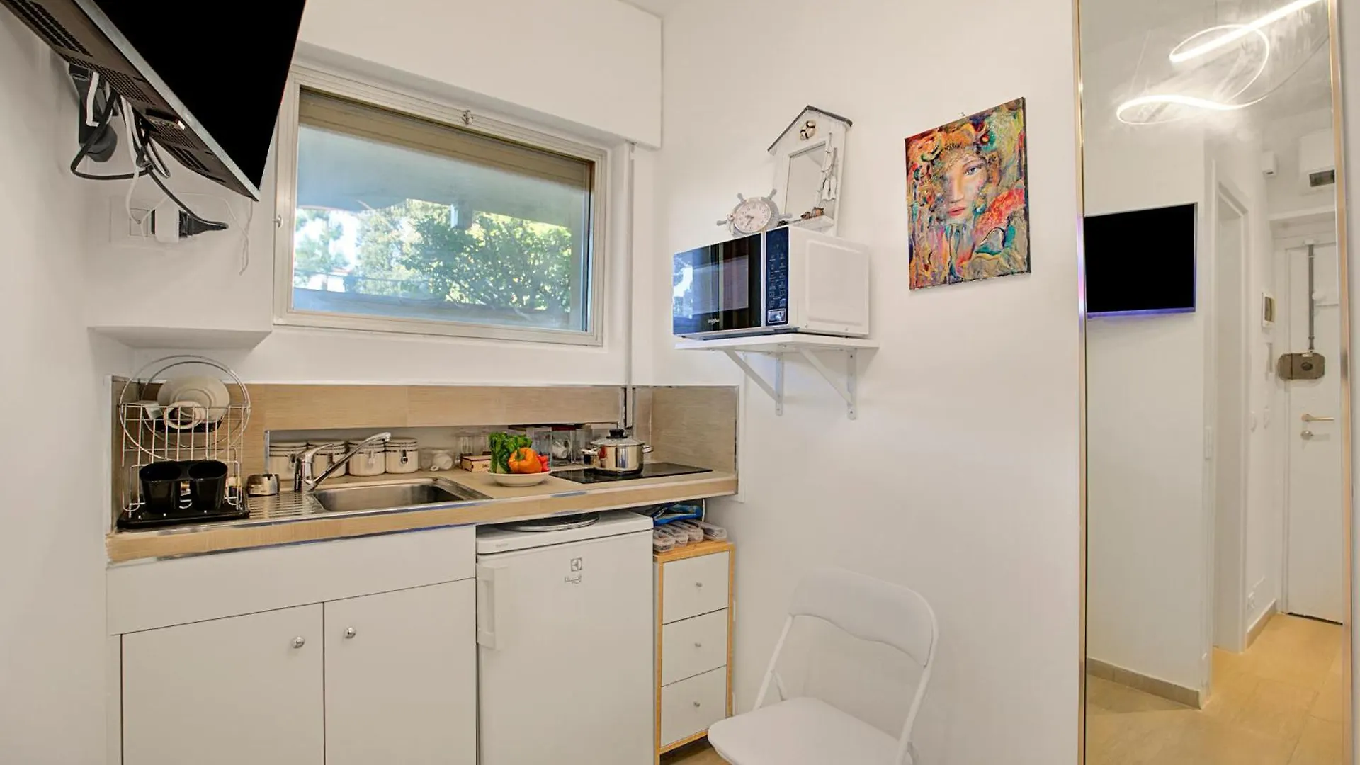Jolie Sur La Mer - Petit Studio - Happy Rentals Sanremo 0*,  Italy