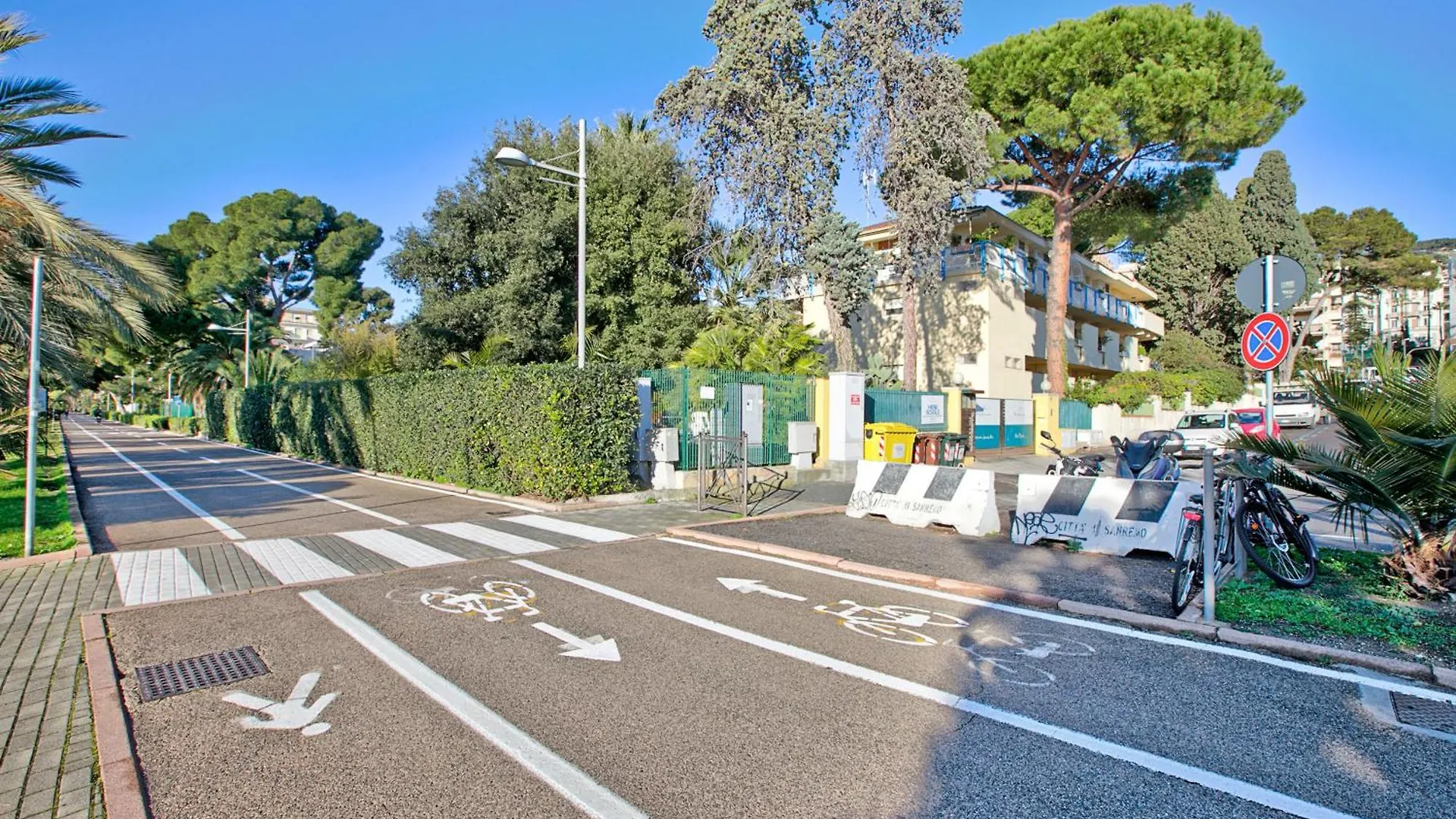 Apartment Jolie Sur La Mer - Petit Studio - Happy Rentals Sanremo